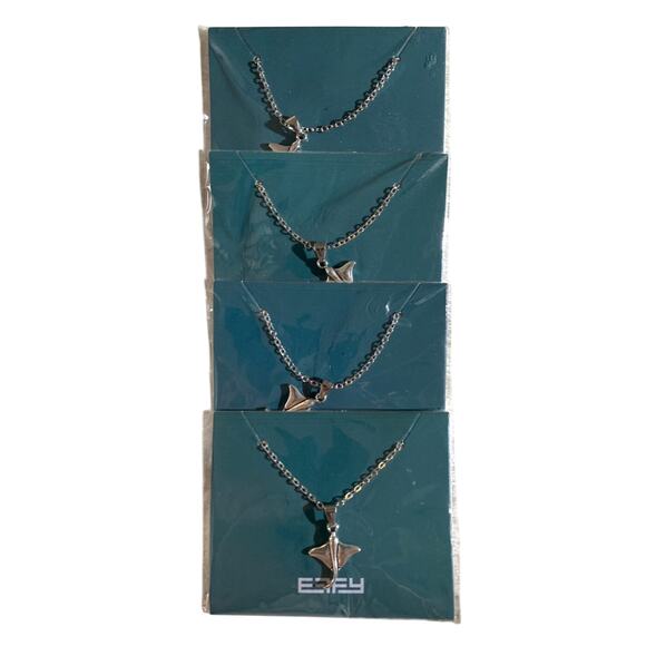 Lot of 4 EFFY Stingray Pendant Necklaces Silver Tone Chain & Charm RC Cruise NWT - Picture 3 of 7